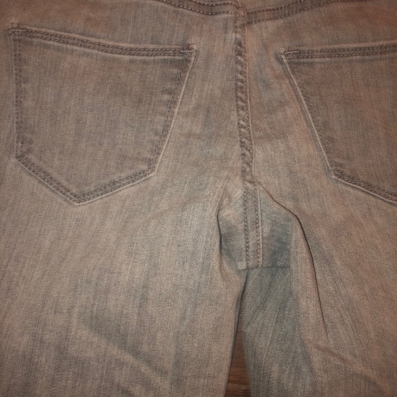 Universal Thread Jean - Picture 8 of 9